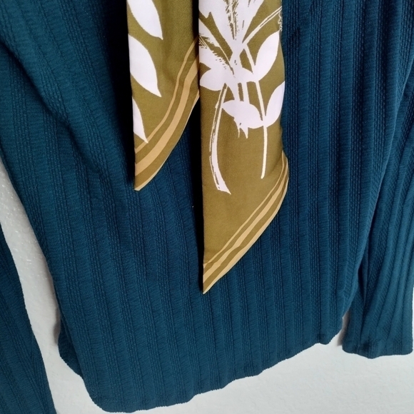 Free People Party In The Back Ribbed Cutout Open Back Scarf Tie Top sz L - Picture 8 of 11